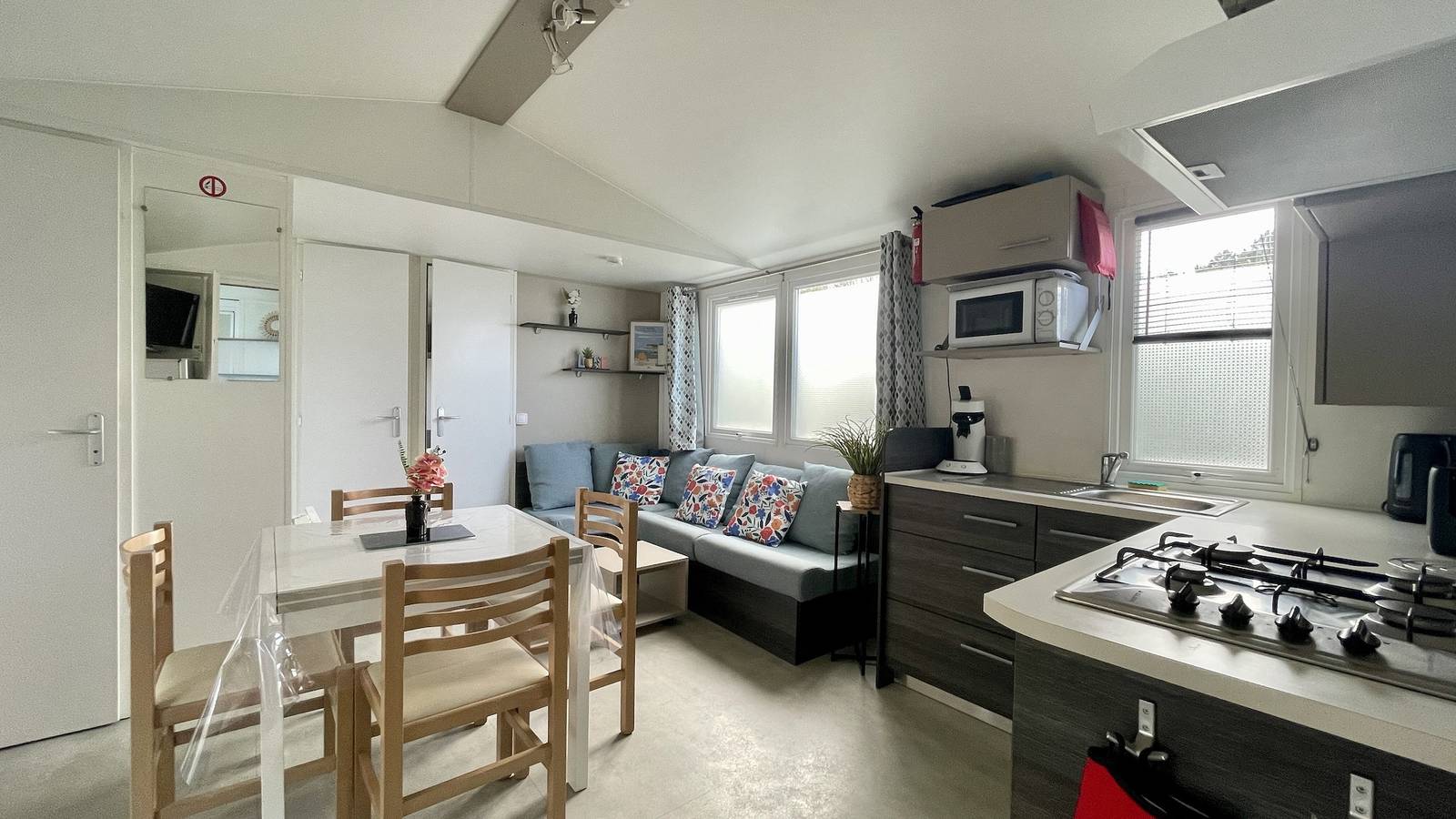 Mobilhome 3 Chambres - Cc652 Les Charmettes 4 étoiles in Les Mathes, Côte de Beauté