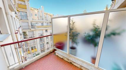 Gîte pour 4 personnes, avec balcon dans Casino De Menton