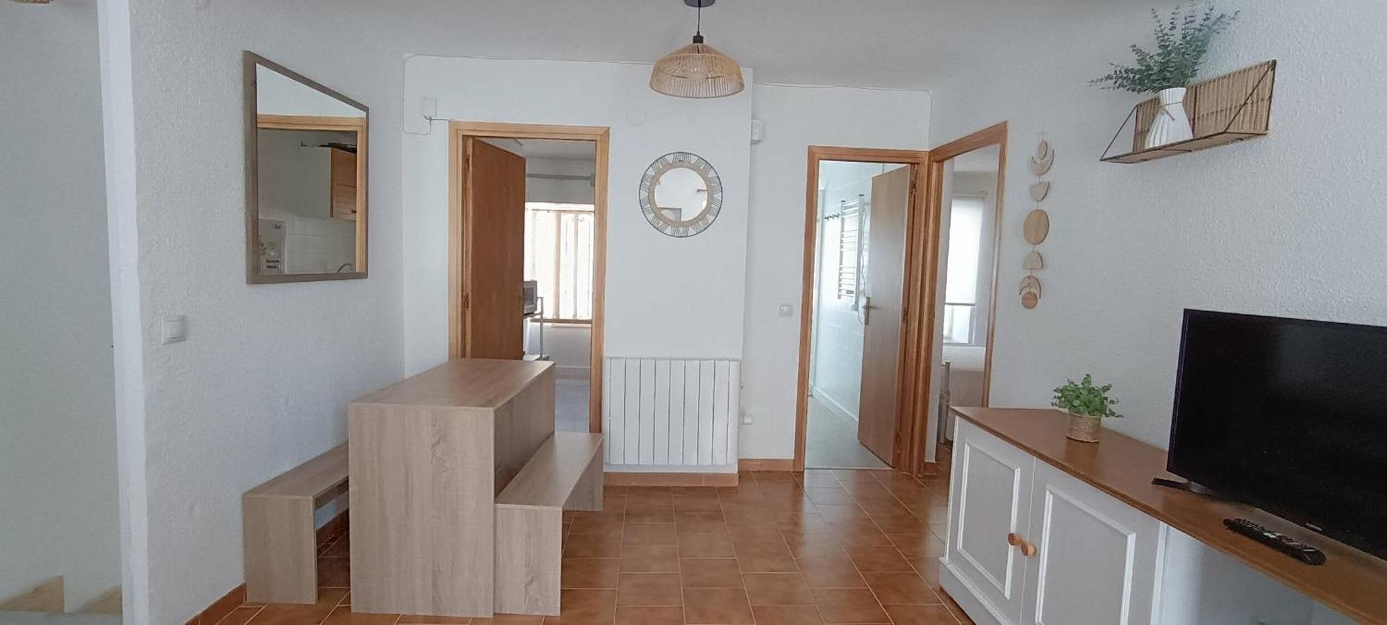 Casa Vacacional 'Manito' con Balcón, Wi-Fi y Aire Acondicionado in El Barraco, Valle del Alberche