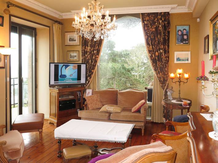 Location de vacances pour 8 personnes, avec terrasse et jardin dans Plage Trestraou - 4