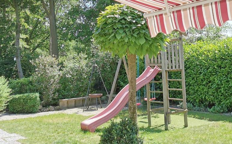Ferienhaus für 6 Personen, mit Balkon und Terrasse sowie Garten und Ausblick in Rieste - 4