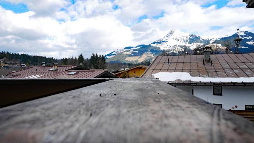 Hütte für 3 Personen, mit Balkon und Sauna sowie Ausblick in Kitzbühel - 2