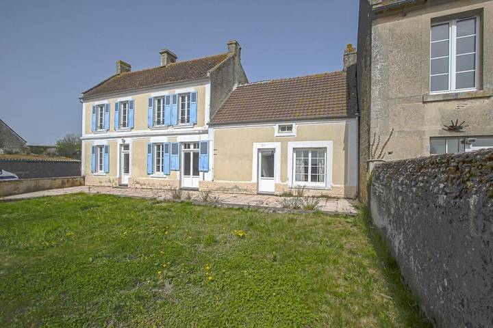 Location de vacances pour 11 personnes, avec jardin, adapté aux familles dans Ponts sur Seulles - 3