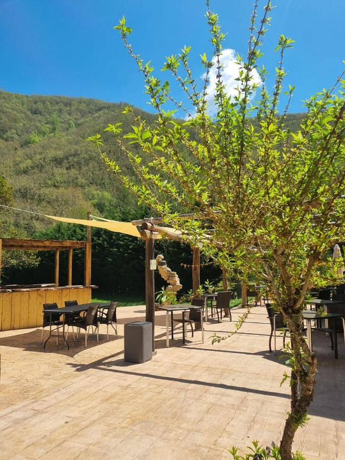 Casa rural para 6 personas, con vistas y jardín, Se admiten mascotas en El Bierzo - 3