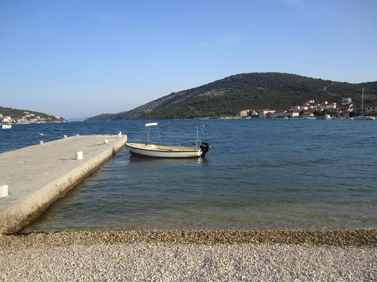 Entire apartment, Apartments Deni in Vinisce, Split-Dalmatia