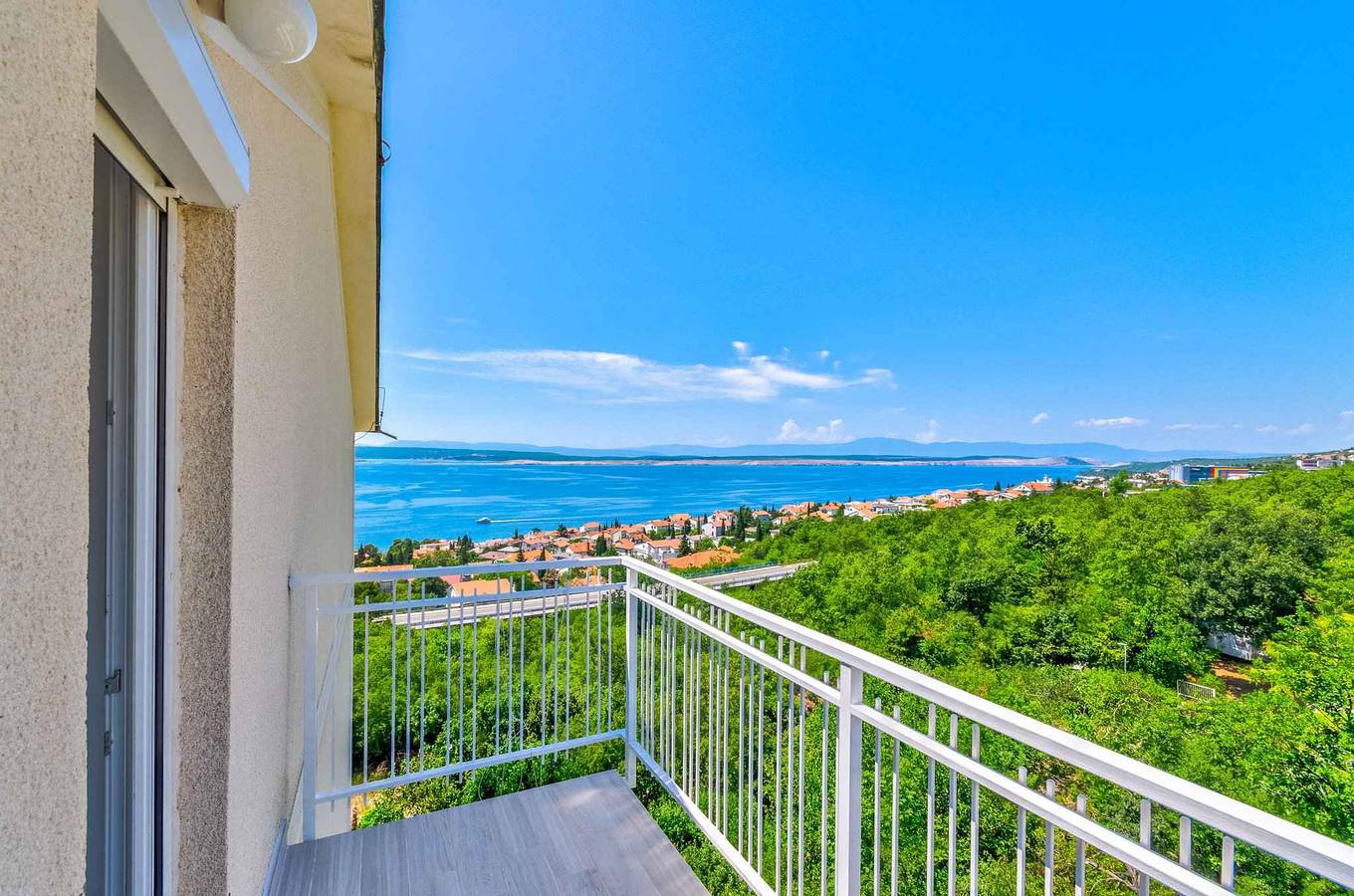 Entire holiday apartment, Holiday apartment with swimming pool, fitness room and billiards  in Crikvenica, Primorje-Gorski Kotar