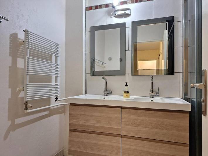 Gîte pour 6 personnes, avec vue et jardin à L'Haÿ-les-Roses - 2