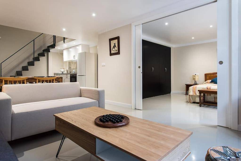 Apartamento entero, Three-Bedroom Apartment in Casco Antiguo, Sevilla