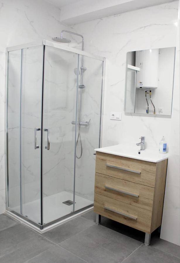 Apartamento inteiro, Piso estación de tren de la Coruña in Corunha, Costa de Galicia