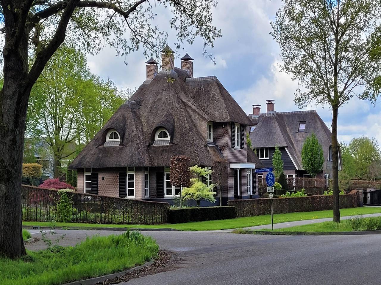 Villa in Overloon nahe Kriegsmuseum und Zoo in Nationalpark De Maasduinen