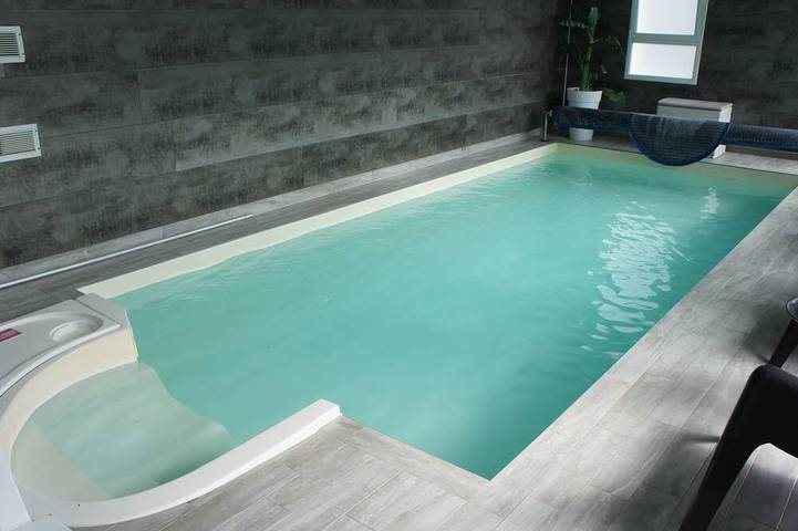 Chalet para 7 personas, con jacuzzi además de jardín y sauna - 1