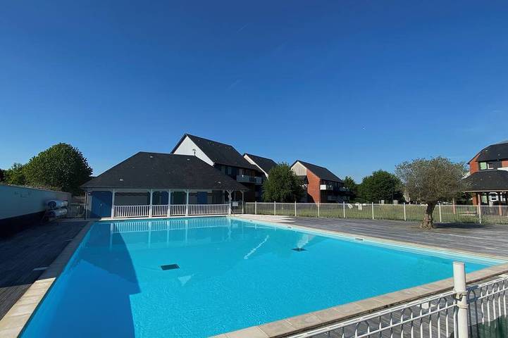 Appartement entier, Sweet Dreams, à 3 Minutes de Honfleur in La Rivière-Saint-Sauveur, Région de Lisieux
