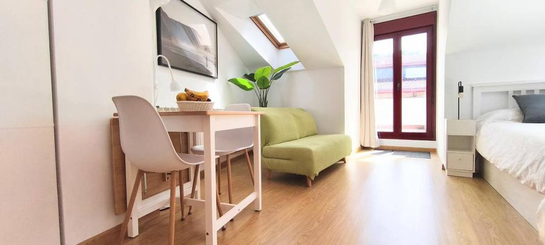 Apartamento de vacaciones para 2 personas, con terraza y vistas - 1