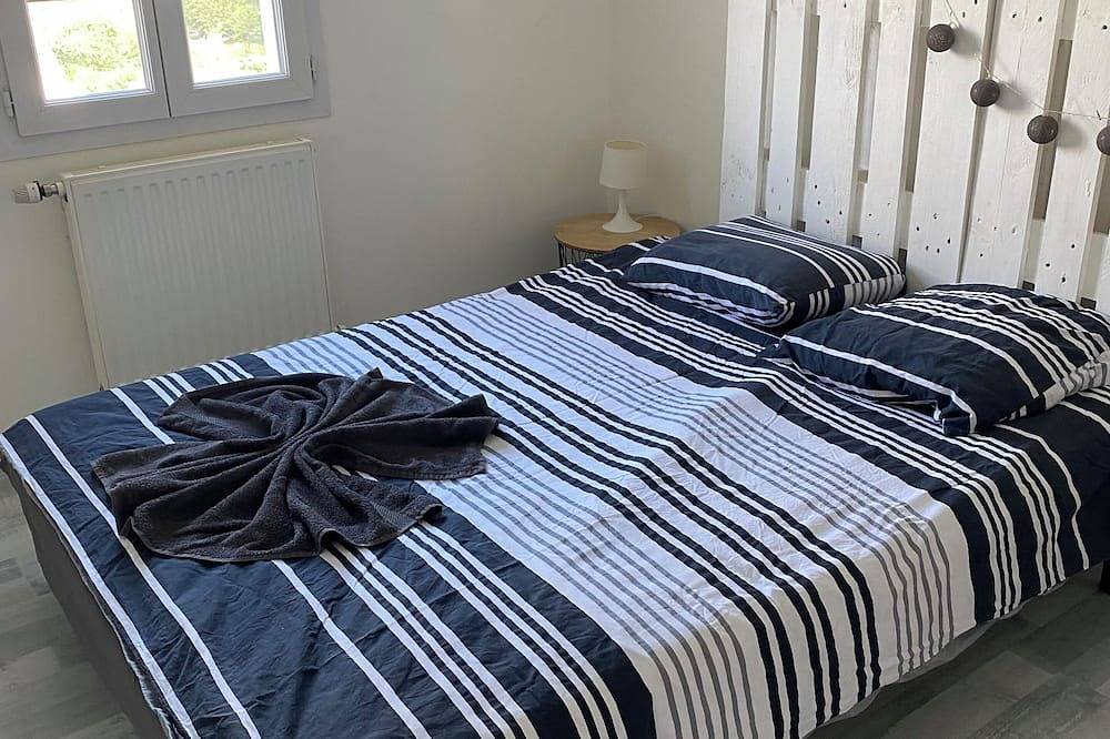 House in the center of Cloyes sur le Loir with swimming pool. in Cloyes-sur-le-Loir, Châteaudun und Umgebung