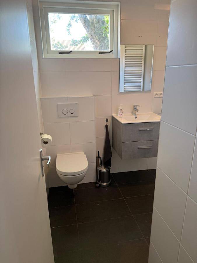 Gîte pour 2 personnes, avec terrasse et jardin dans Broek in Waterland - 2