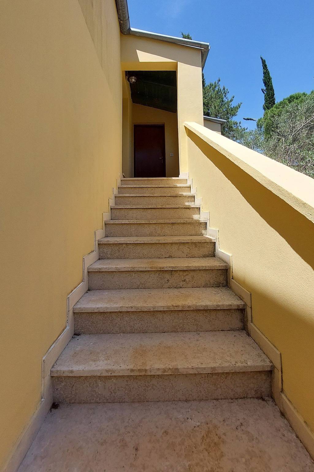 Cijeli apartman, Dvosobni apartman s balkonom i pogledom na more Uvala Pogana, Cres A-21464-a in Cres