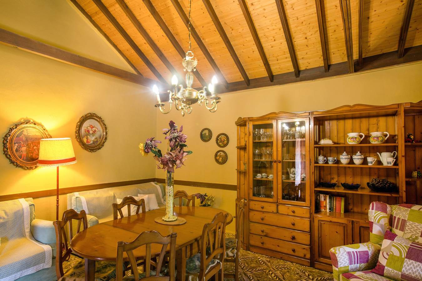 Holiday Home “Casa Rural Serafín” with Mountain View, Wi-Fi & Terrace in Tejeda, North Gran Canaria