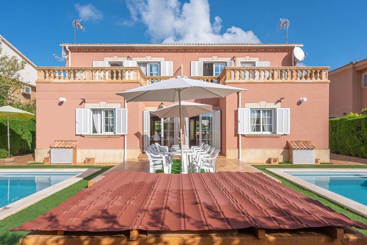 Villa "Blue Summer and Lovely Villas" with Pool, A/C, Wi-Fi, Garden, Terrace & Balcony in Badia Gran, Llucmajor