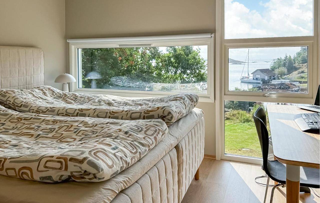 Three-Bedroom Holiday Home in Bokn