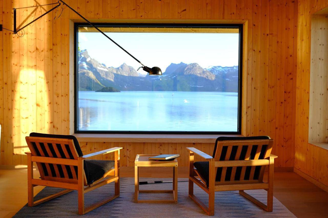 Three-Bedroom House in Flakstad