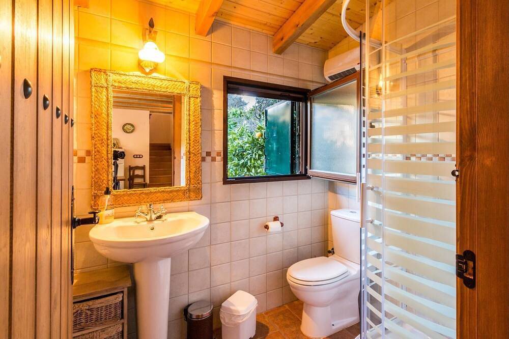 Cortijo con encanto entre naranjos in Cónchar, Provincia de Granada