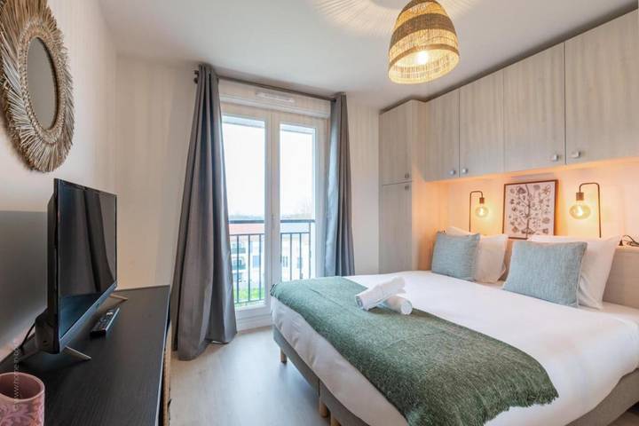 Gîte pour 4 personnes, avec Balcon à Chalifert - 2