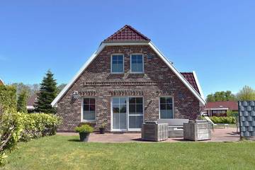 Ferienhaus für 6 Personen, mit Garten in Dornum