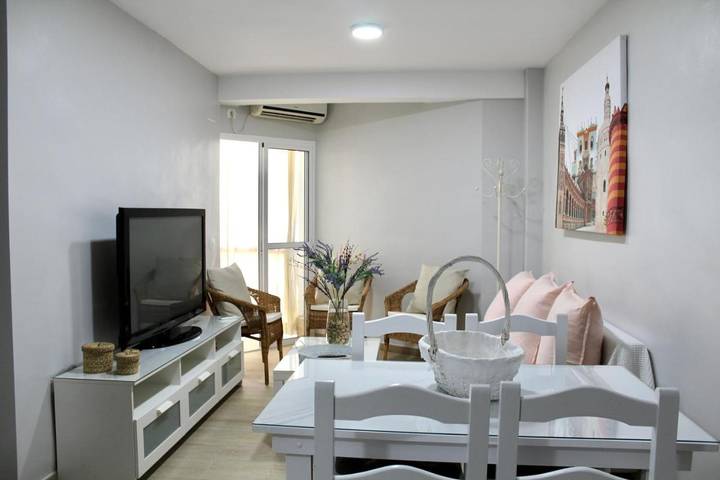 Apartamento de vacaciones para 5 personas, con balcón - 1