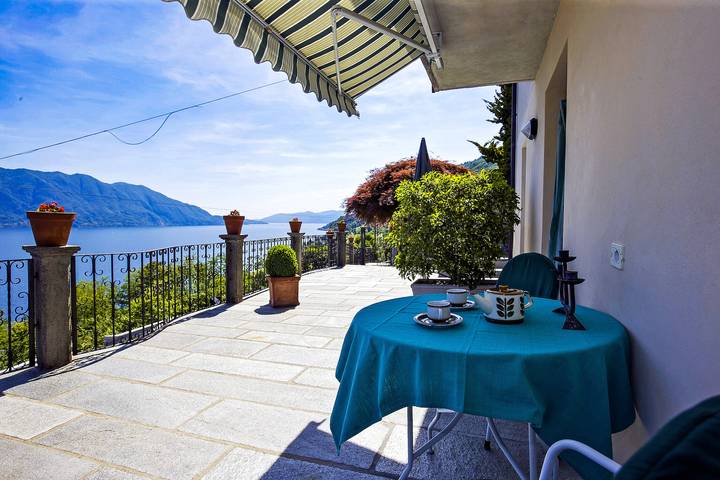 Ferienwohnung für 2 Personen, mit Seeblick und Terrasse sowie Ausblick im Piemont - 3