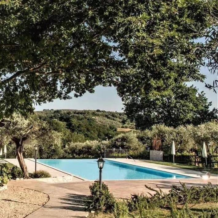 Location de vacances pour 4 personnes, avec jardin ainsi que piscine et jacuzzi à Fara in Sabina - 3