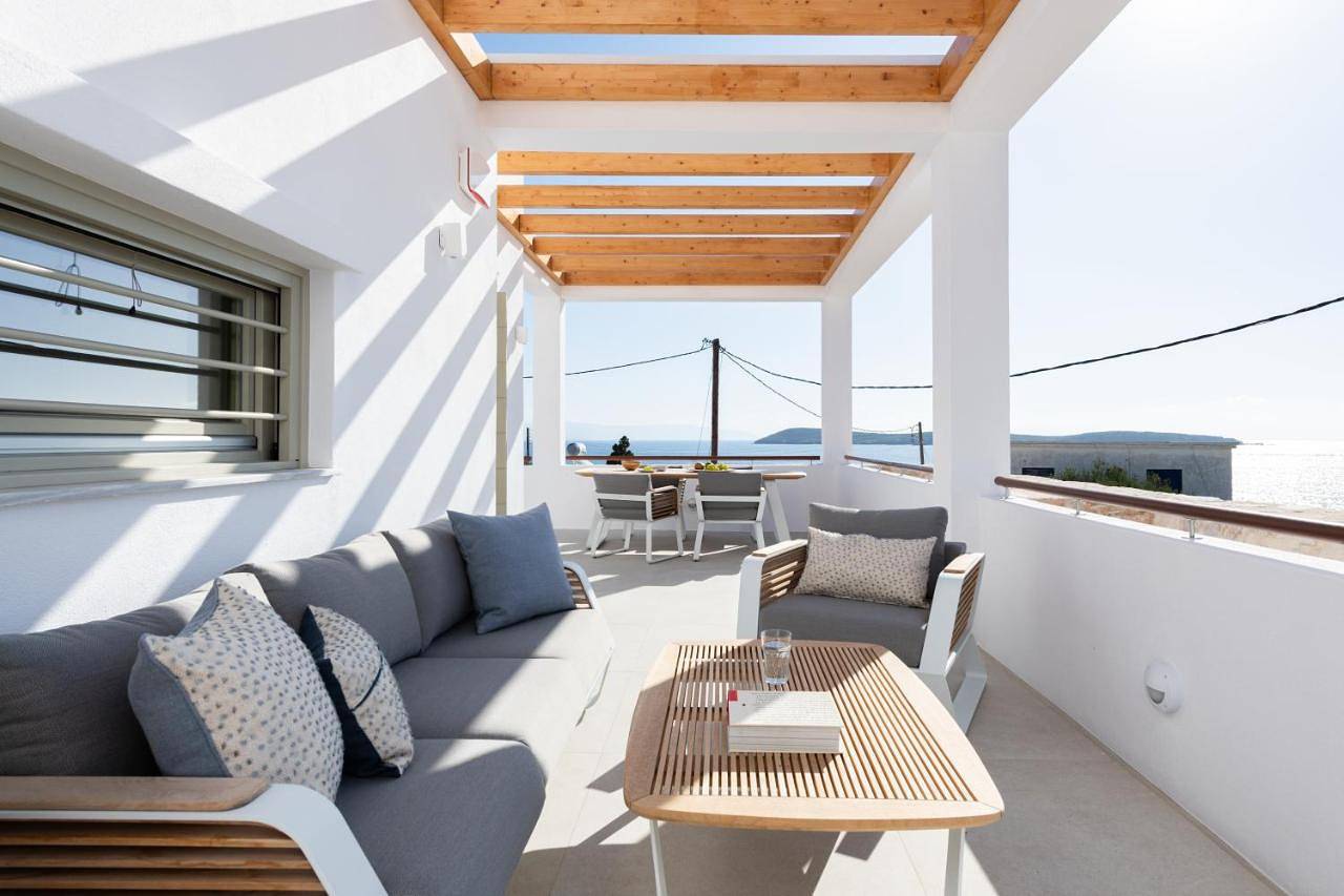 Appartement entier, Triotissa Drios balcony sea view 50m from beach in Paros