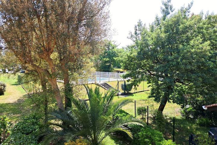 Appartement de vacances pour 4 personnes, avec piscine ainsi que balcon et jardin - 1