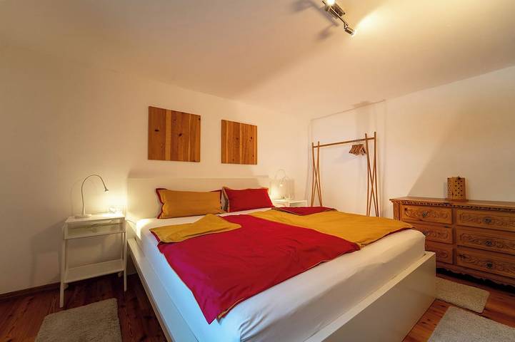Ganze Wohnung, Engadin Holidays Chasa 32 Og 1-6 Guests in Guarda Staziun, Guarda
