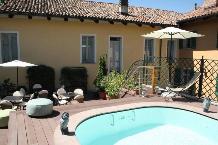 Chambre d’hôte pour 4 personnes, avec terrasse et piscine, animaux acceptés à La Morra - 4