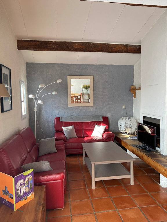 Gîte pour 5 personnes, avec jardin et terrasse, animaux acceptés à Saint-Jurs - 4