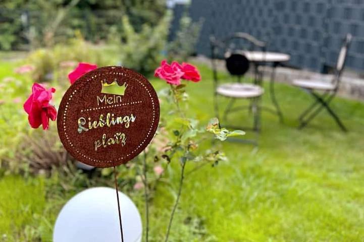 Ferienhaus für 6 Personen, mit Whirlpool und Garten sowie Terrasse in Koblenz