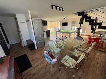 Gîte pour 14 personnes, avec jardin dans Plage Du Men Armor