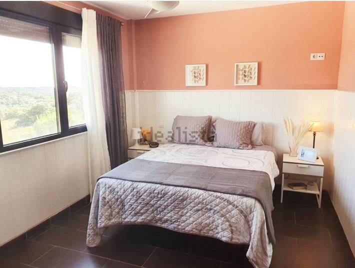 Casa rural para 13 personas, con Balcón y Jacuzzi además de Terraza y Jardín en Camarma de Esteruelas - 2