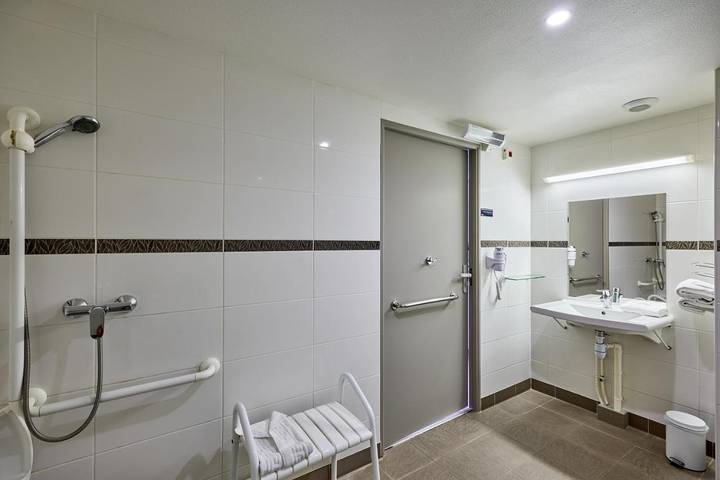 Hôtel pour 4 personnes, avec terrasse à Saint-Contest - 4