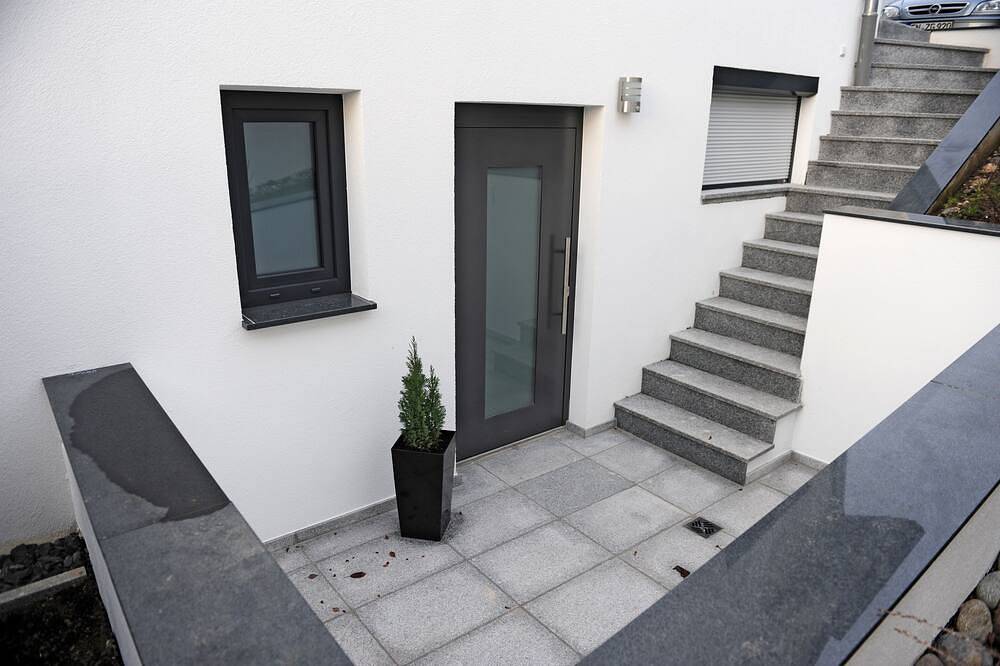 Apartamento entero, Apartamento familiar. Justo en Tettnang. Con terraza. Estacionamiento propio. in Tettnang, Distrito de Bodensee