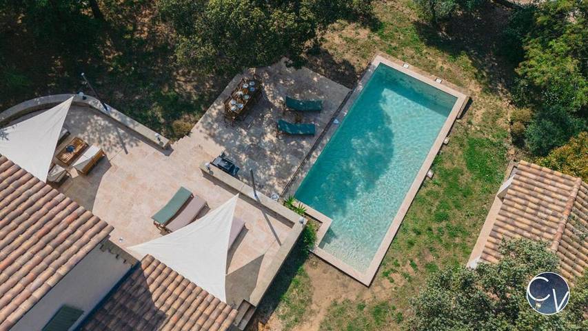 Location de vacances pour 6 personnes, avec terrasse et piscine à Vallabrix - 2