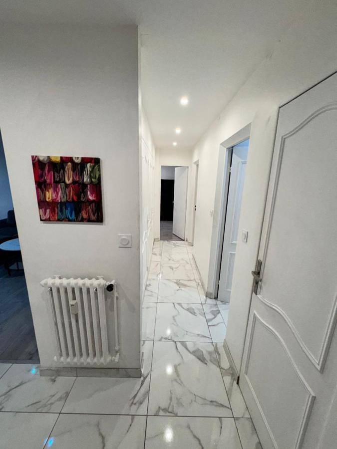 Appartement entier, Apartment in Chenôve, Région de Dijon