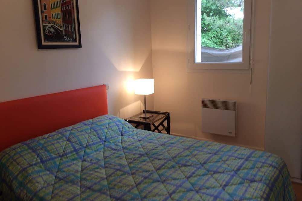 Entire apartment, Apartement Sea View in Trevou Treguignec Trestel in Parcarbore Saturday to Saturday in Trévou-Tréguignec, Pink Granite Coast