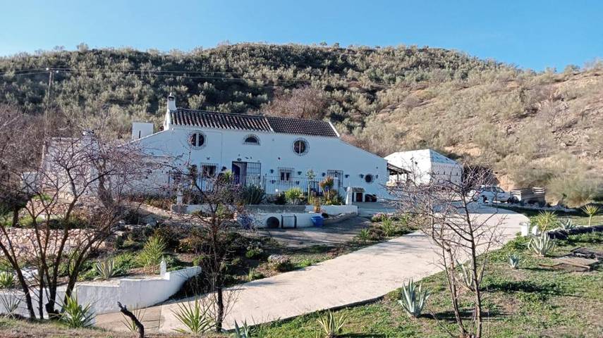 Casa rural para 2 personas, con terraza y vistas además de jardín y piscina en Iznájar - 3
