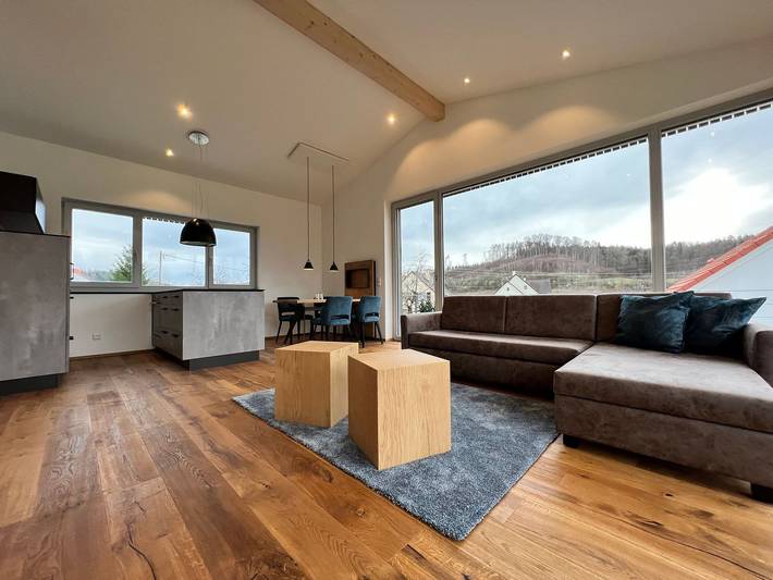 Ferienwohnung für 4 Personen, mit Ausblick und Balkon/Terrasse sowie Balkon - 1