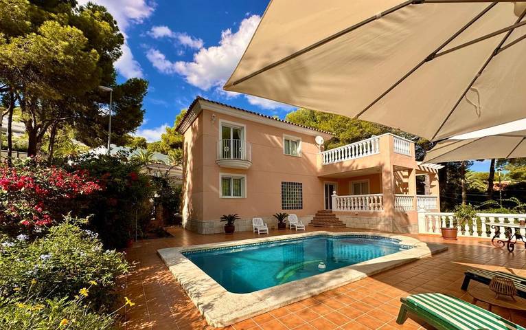 Casa rural para 6 personas, con piscina además de jardín y vistas, Familias con niños en Alcalá de Chivert - 2