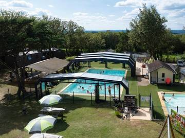 Location de vacances pour 5 personnes, avec bassin pour enfant, animaux acceptés à Loupiac (Lot)