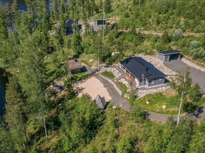 Riemukaari in Hirvensalmi, Südsavo