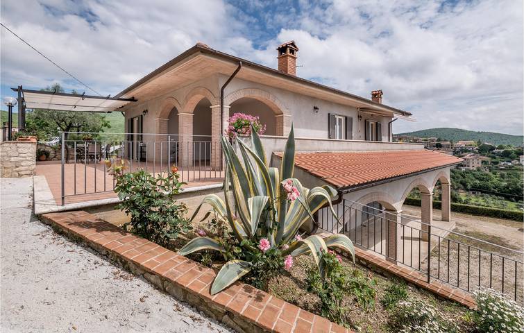 Ferienhaus für 8 Personen, mit Terrasse - 1