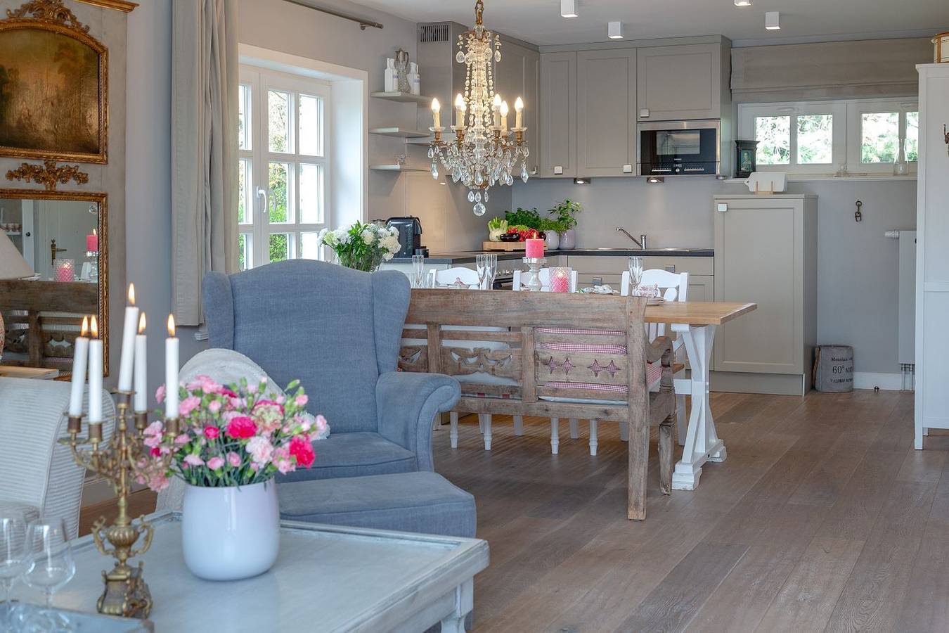 Ganze Wohnung, Großzügig geschnittene Ferienwohnung im traumhaften Kapitänsdorf Keitum! in Keitum, Sylt (Gemeinde)